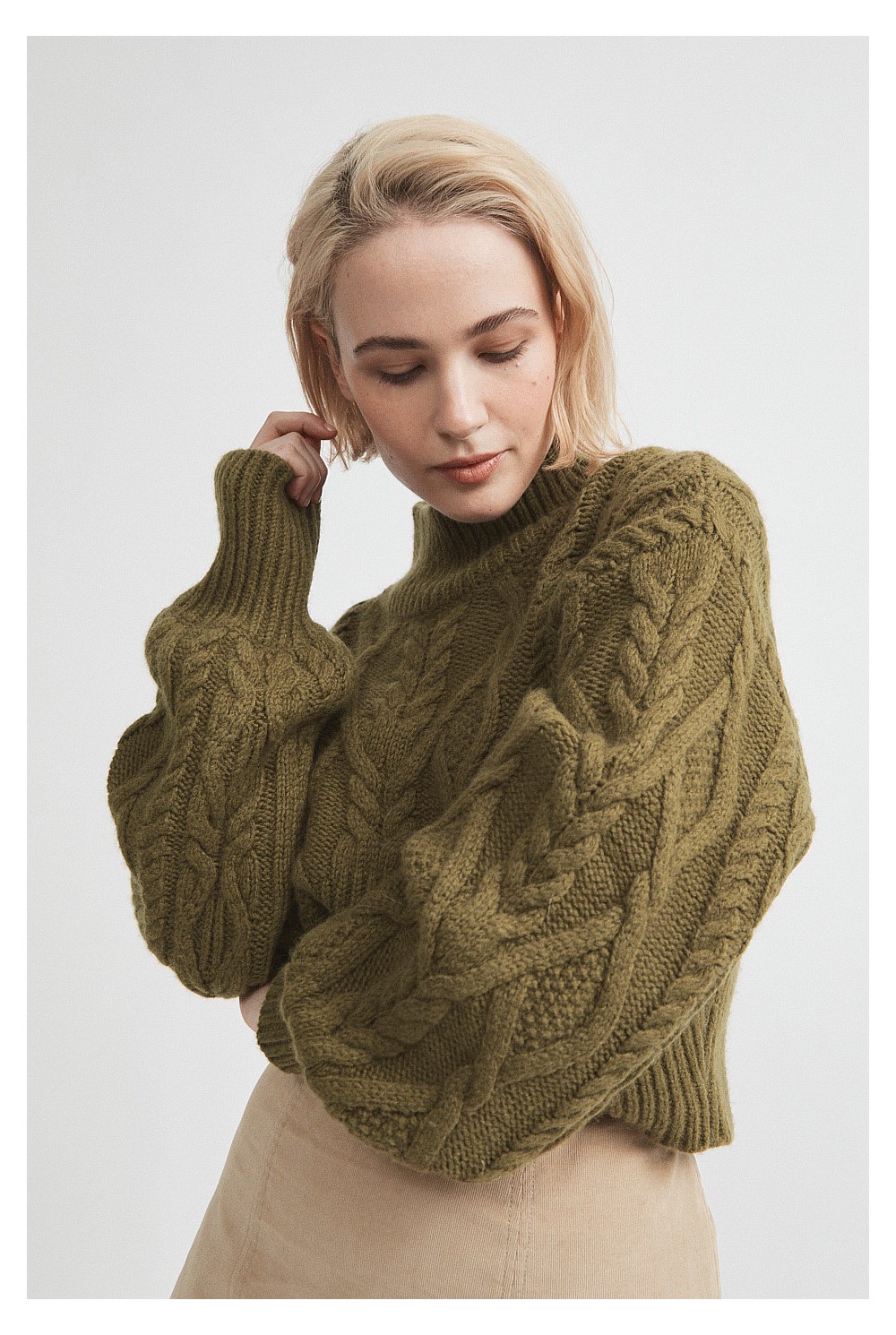Fashion Crop Cable
