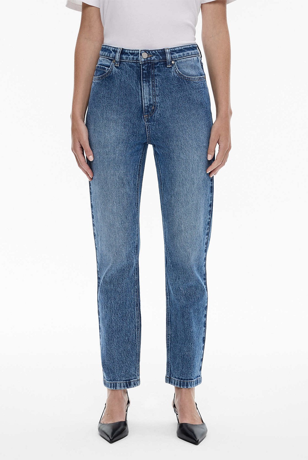 Slim Straight Jean