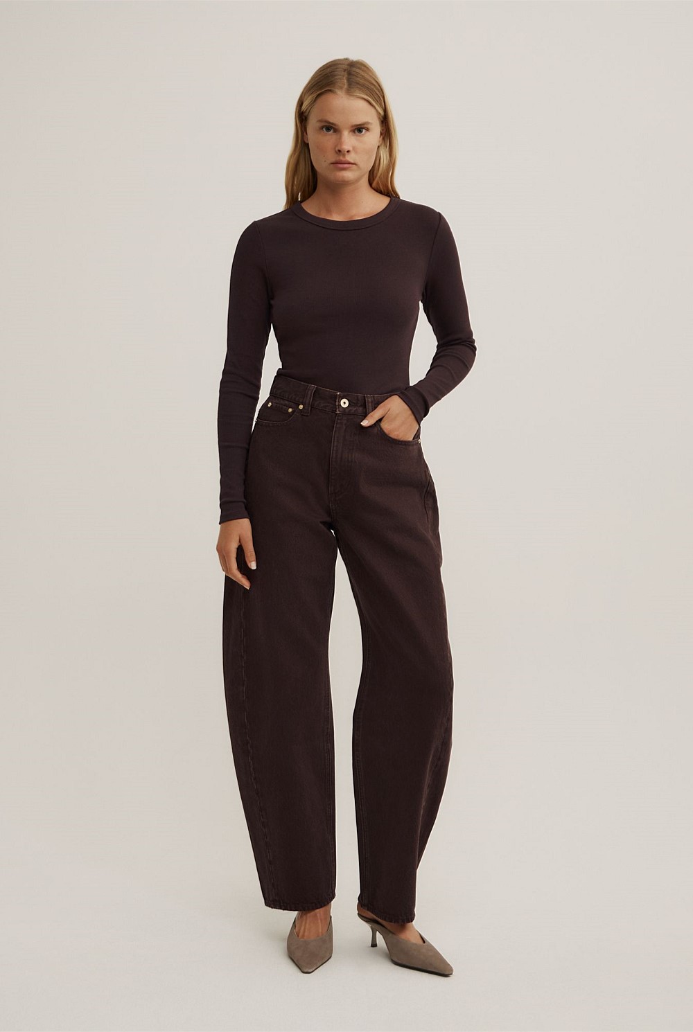 Barrel Leg Jeans