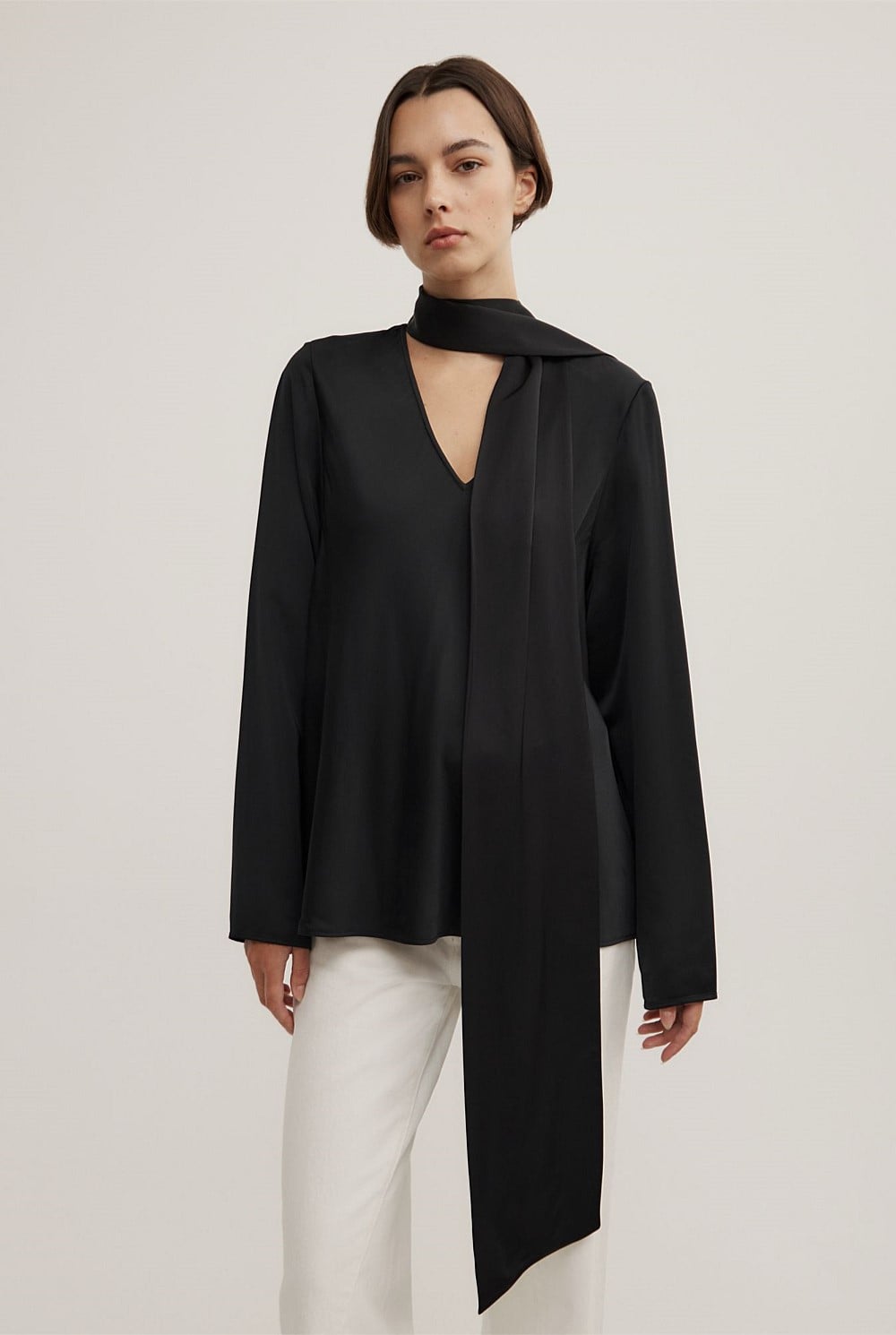 Long Sleeve V-Neck Scarf Top