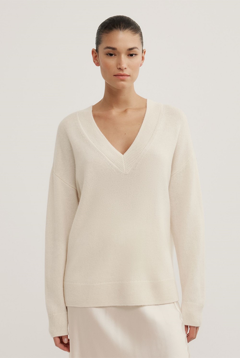Cashmere V-Neck Knit