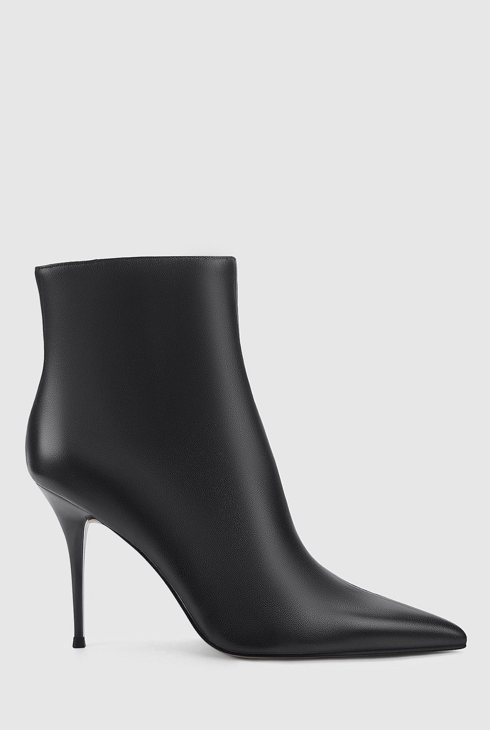 Henry Boot