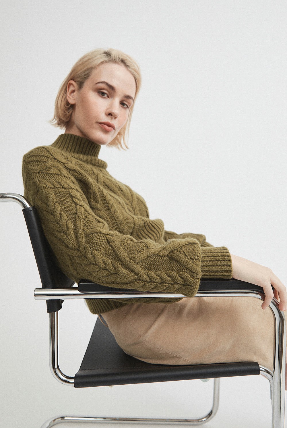 Fashion Crop Cable