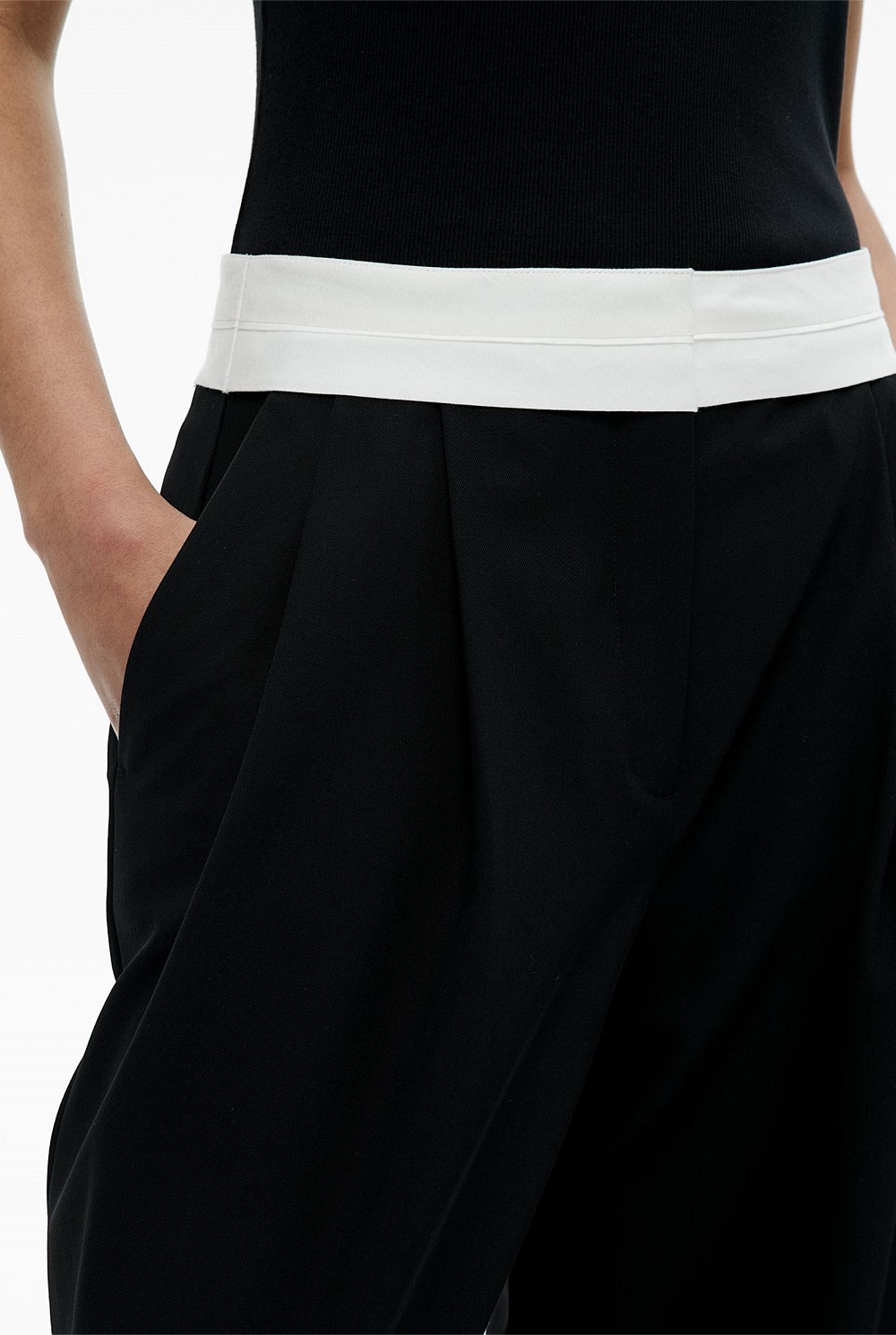 Waist Detail Pant