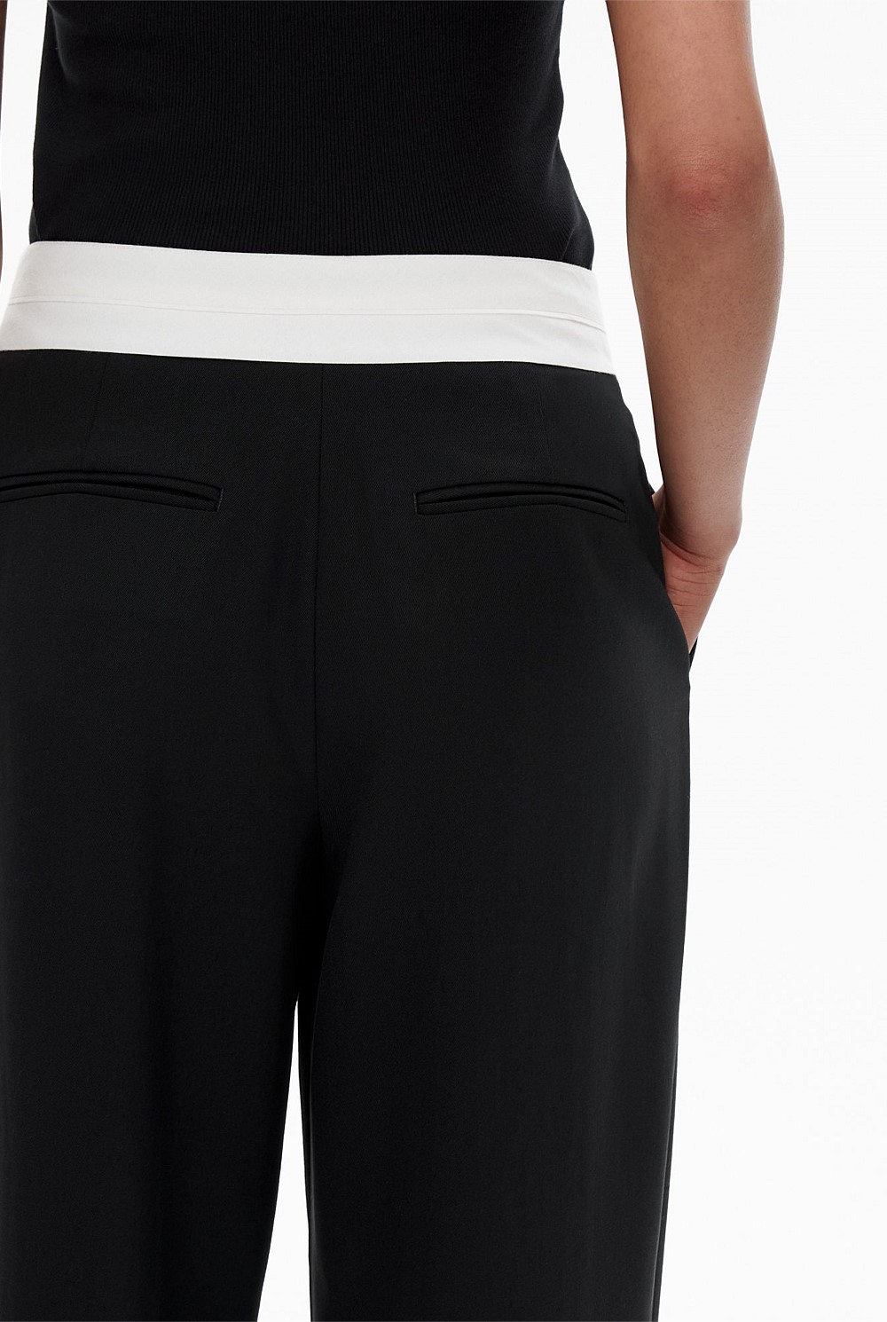 Waist Detail Pant