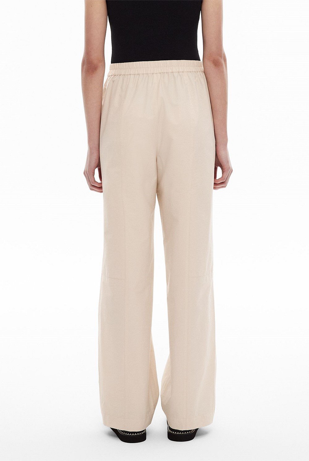 Utility Pull On Pant