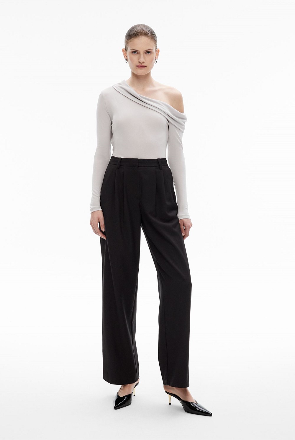 Draped Asymmetric Top