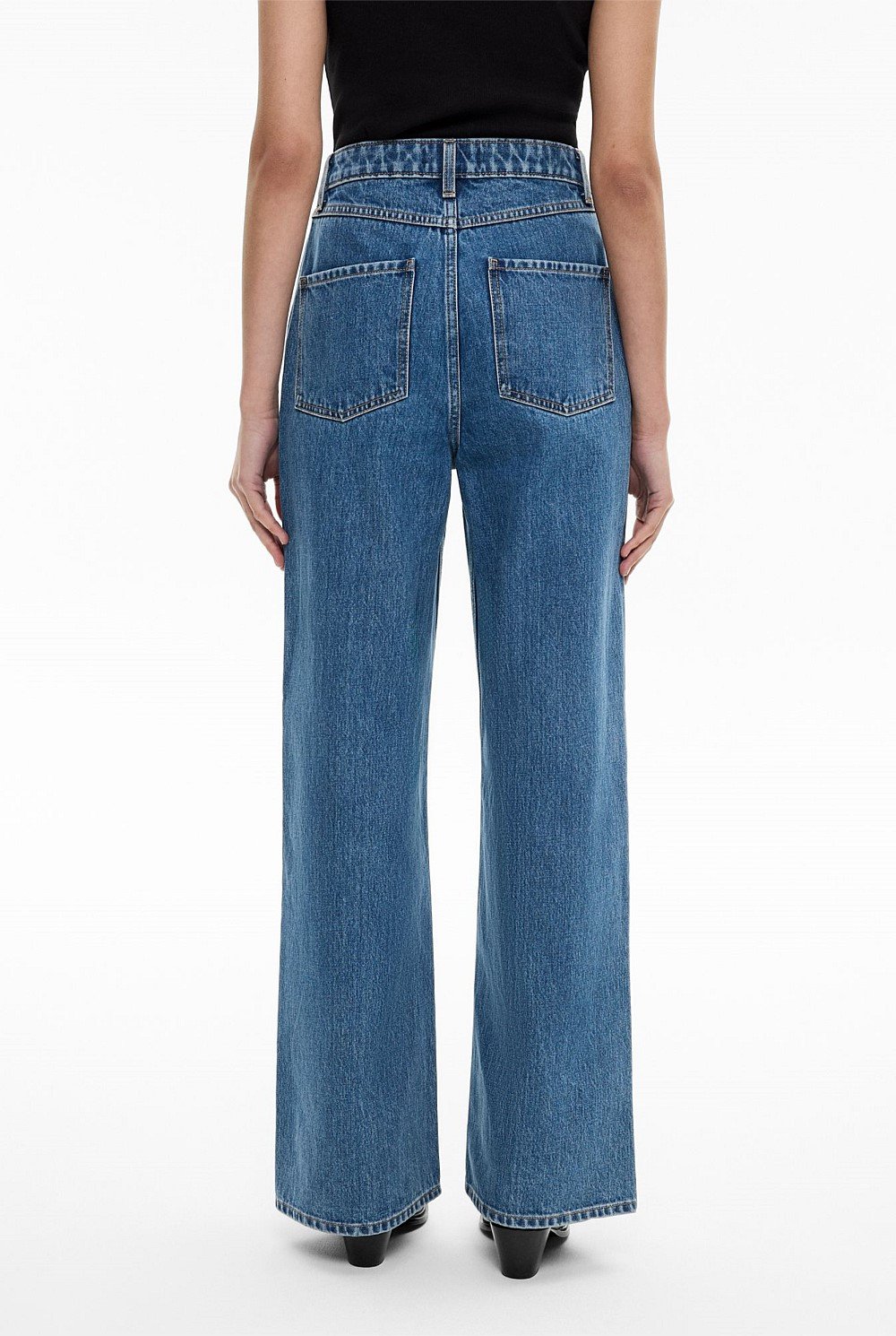 Hi Rise Wide Leg Jeans