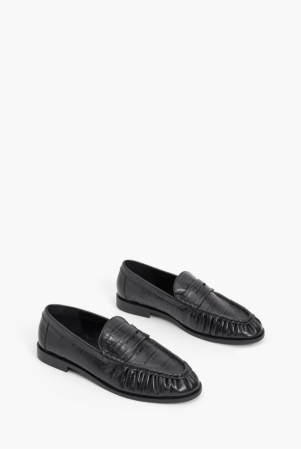 Thea Loafers