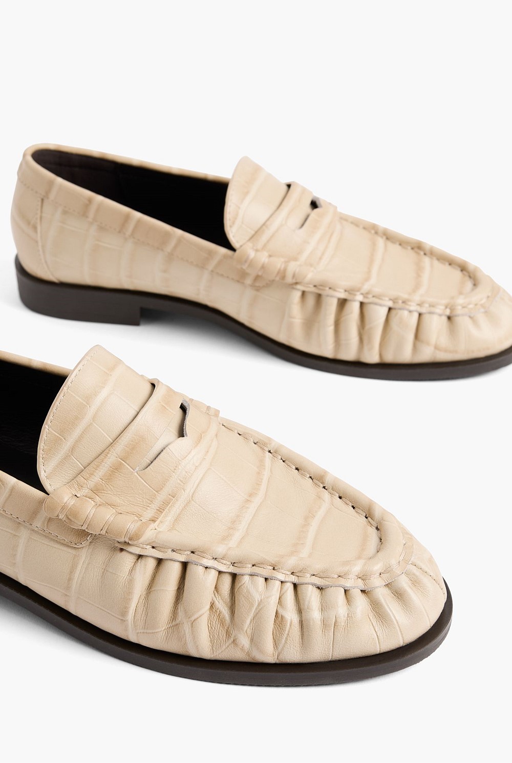 Thea Loafers