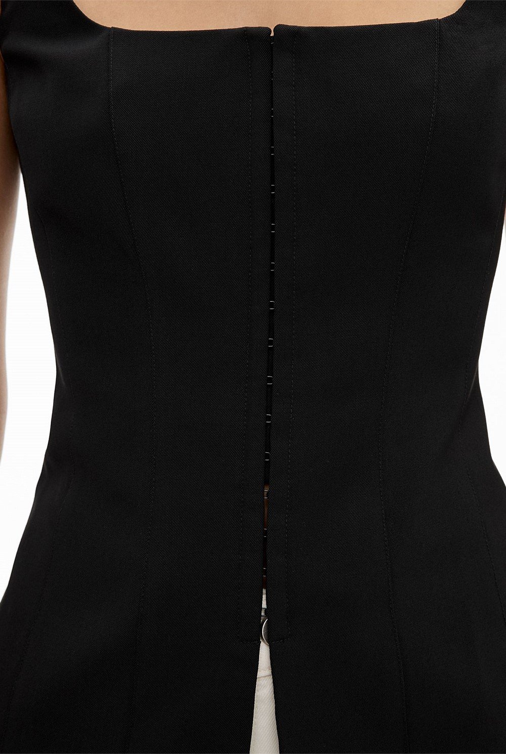 Fitted Seam Detail Top