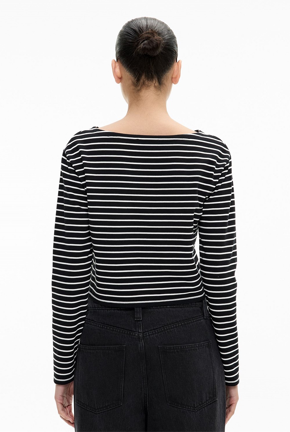 Cropped Long Sleeve Top
