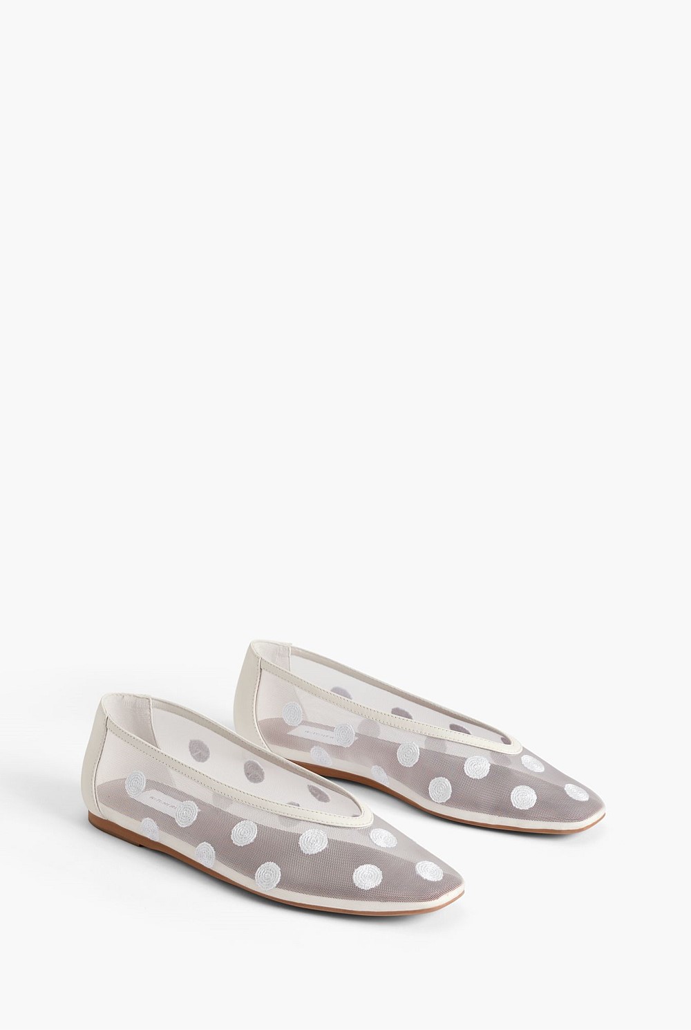 Aria Mesh Flats