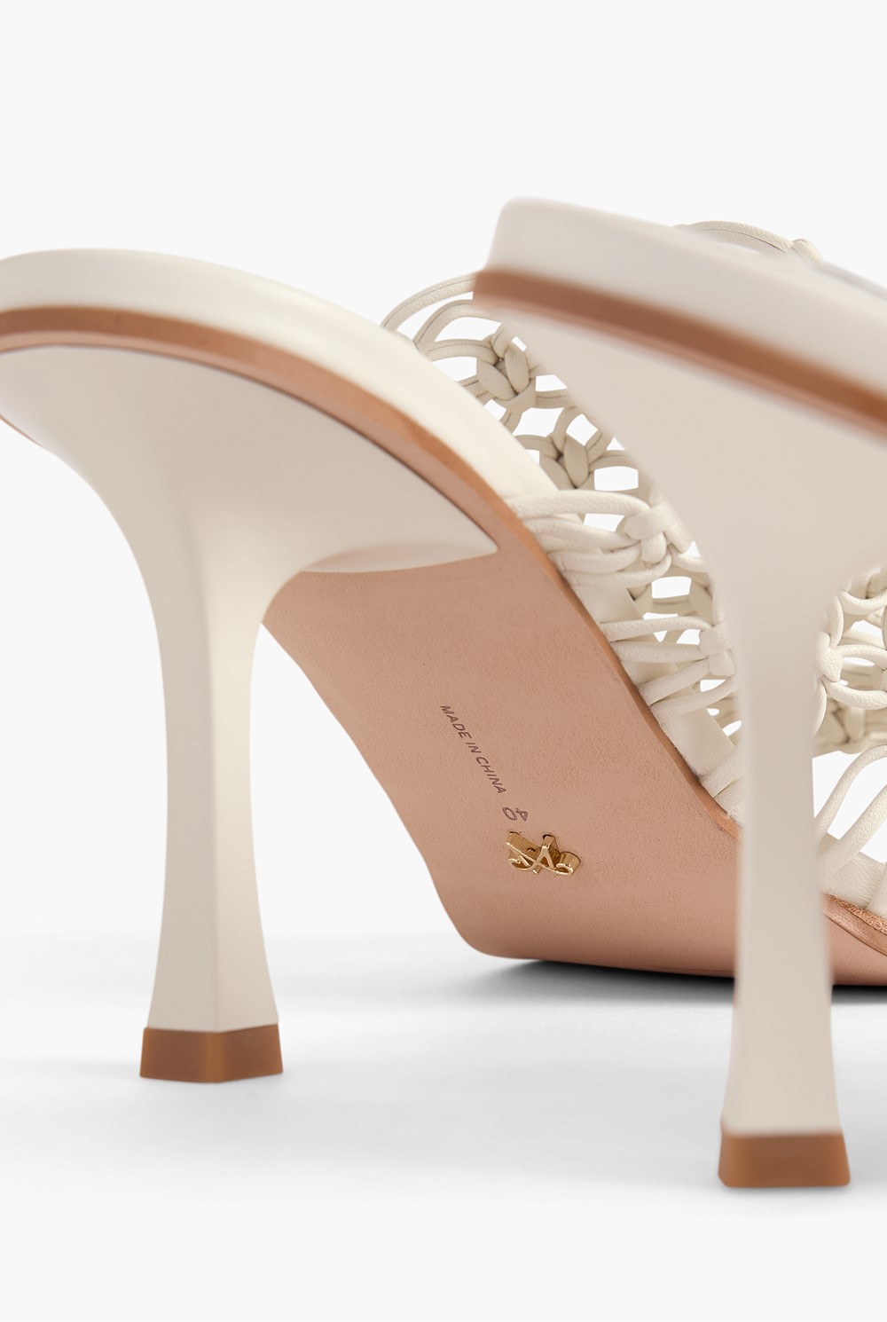 Raya Heels