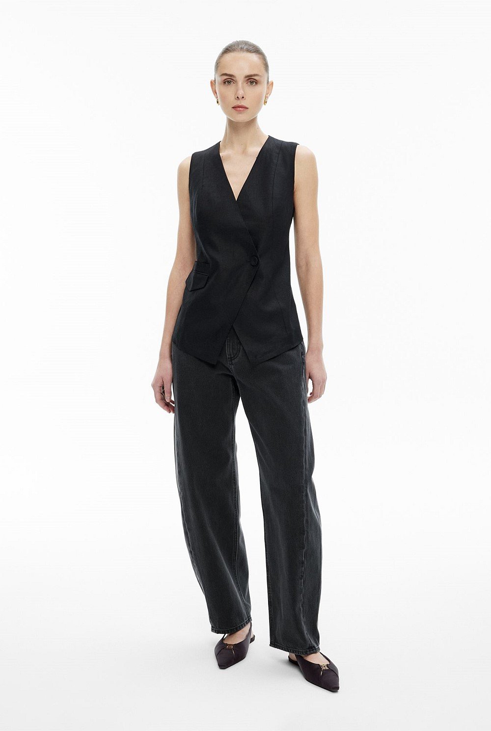 Overlap Button Vest