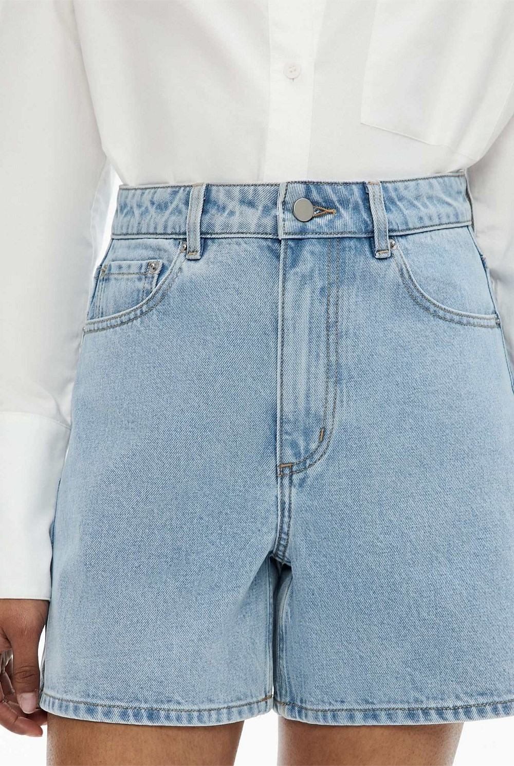 Classic Denim Short