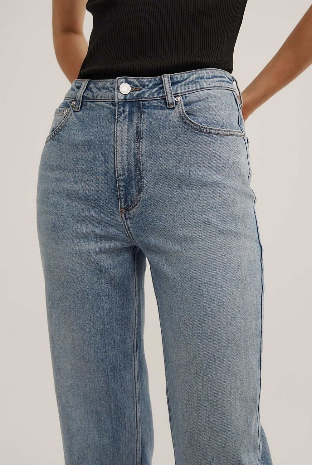 Straight Crop Jeans