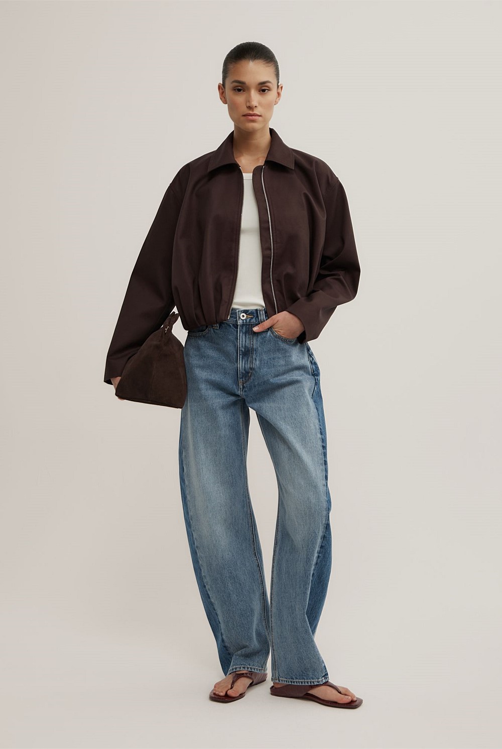 Contrast Barrel Jeans