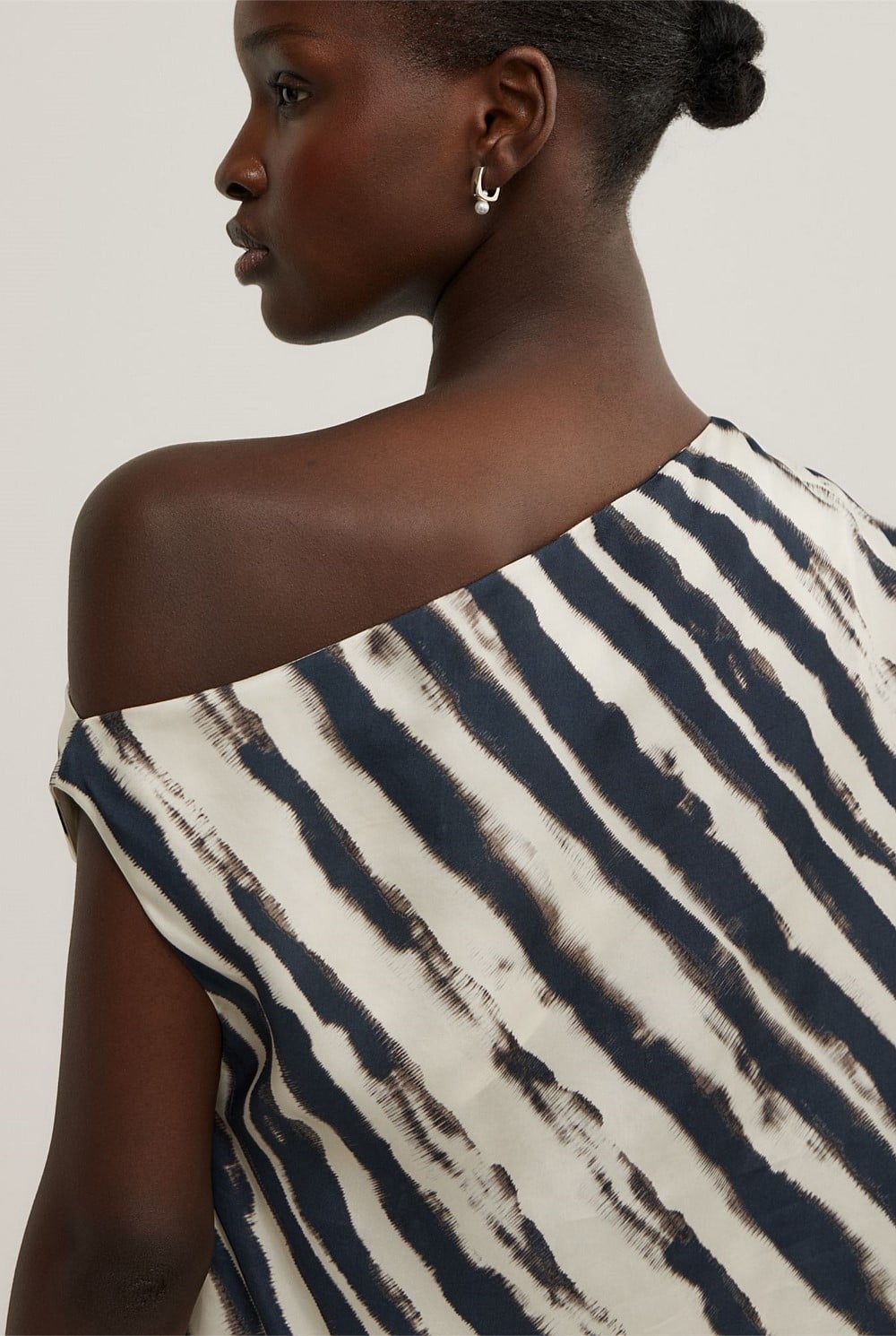 Tipped Shoulder Top