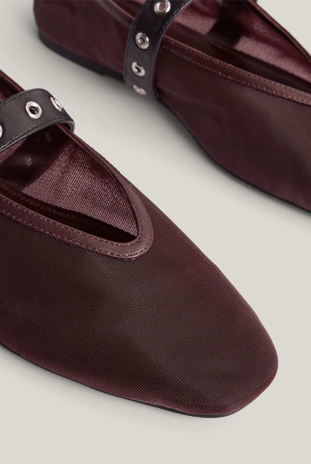 Mia Mesh Flats