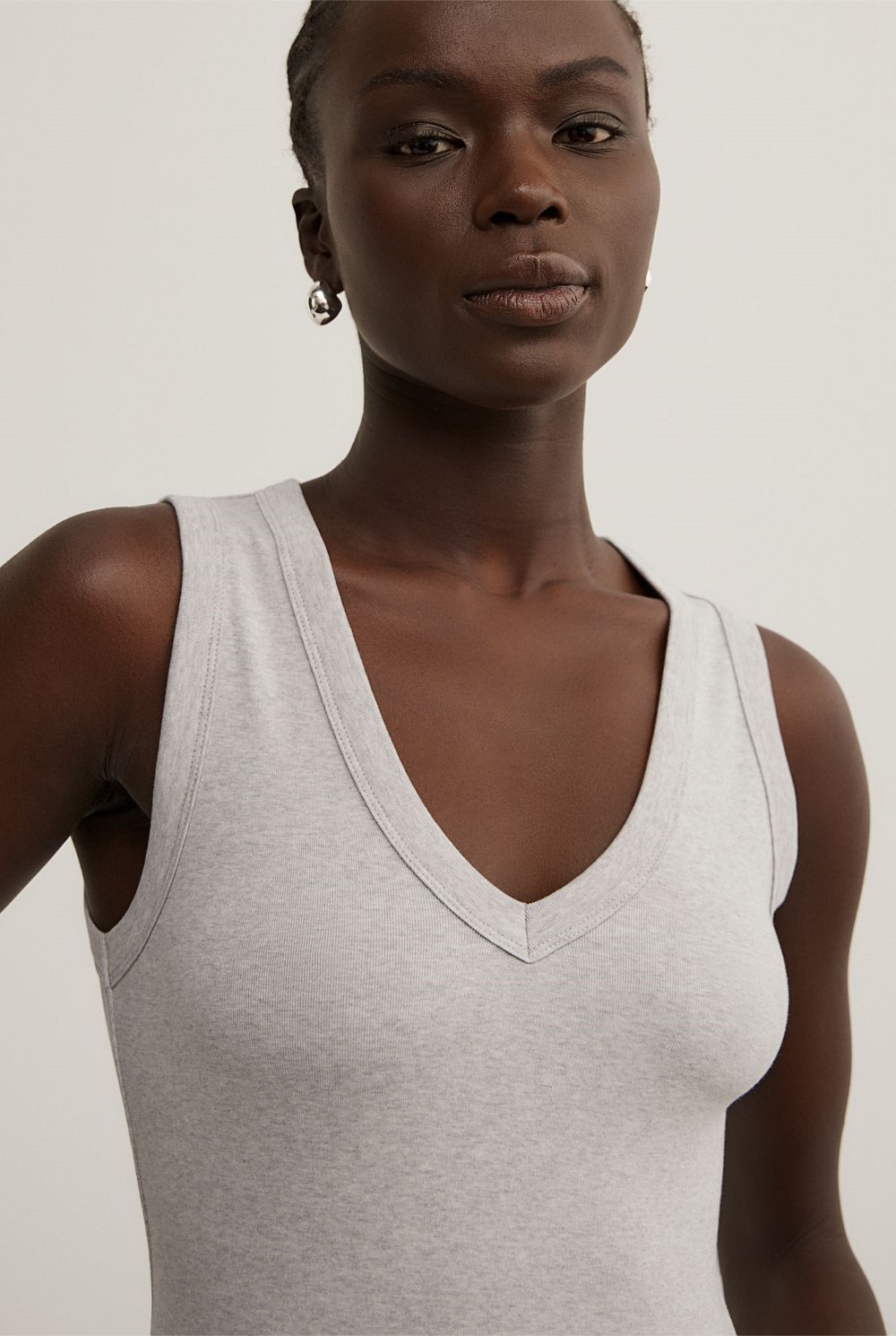 Fine Rib V-Neck Tank Top