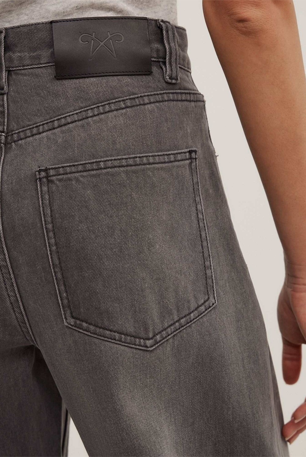 Soft Curve Jeans