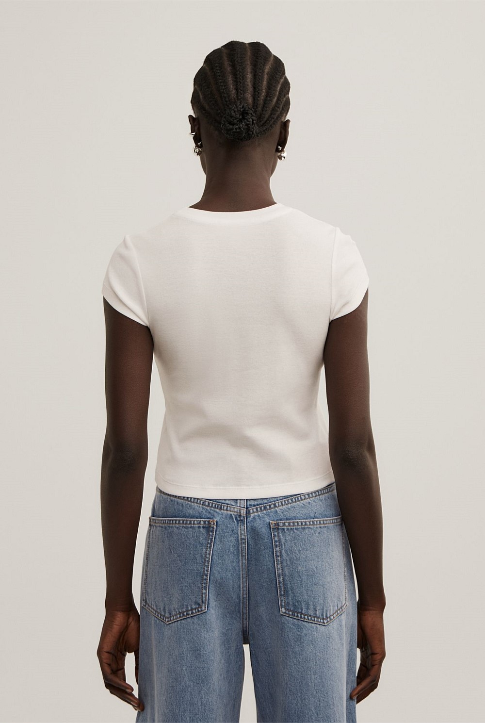 Short Sleeve Fitted T-Shirt