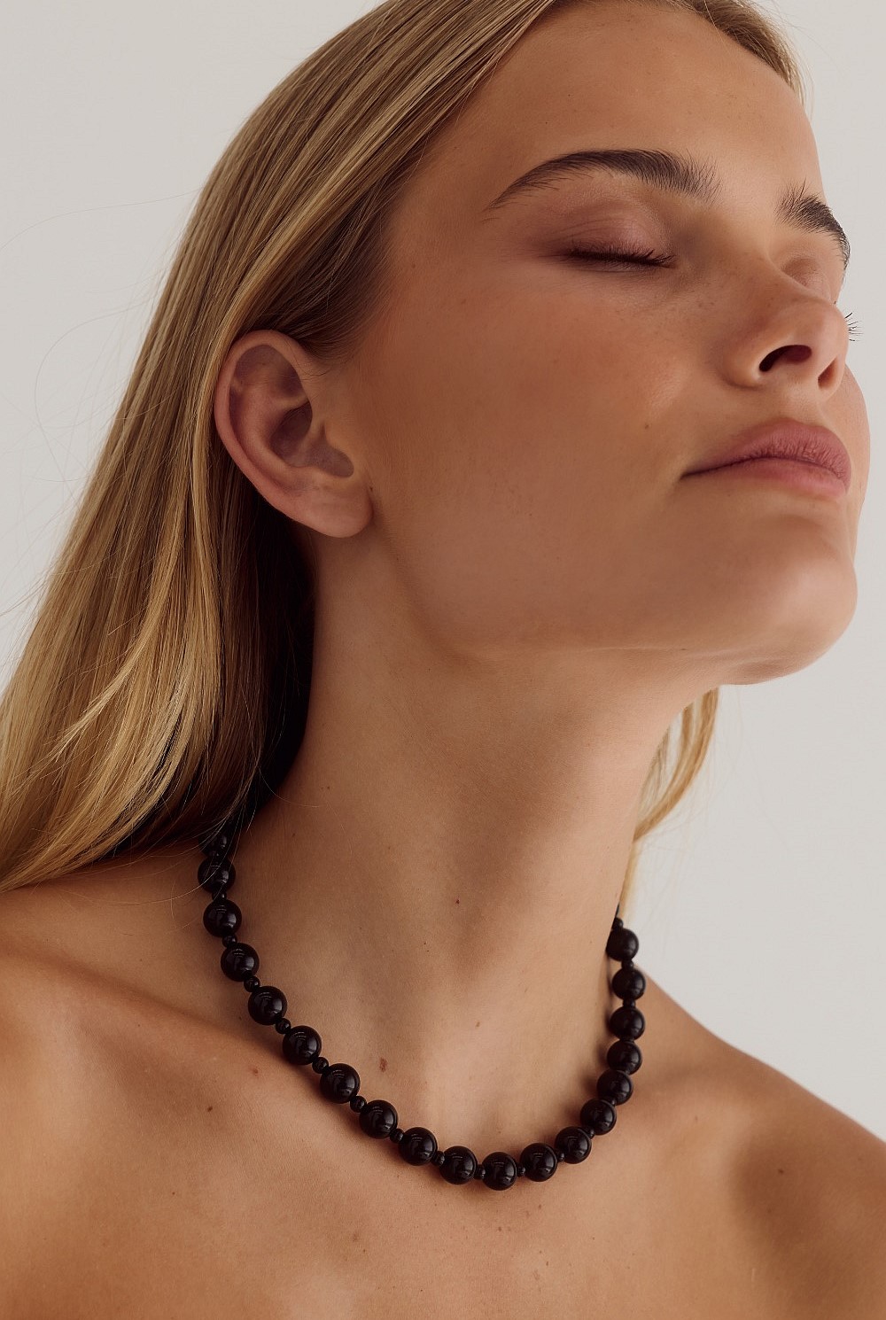 Constance Necklace | Black Agate
