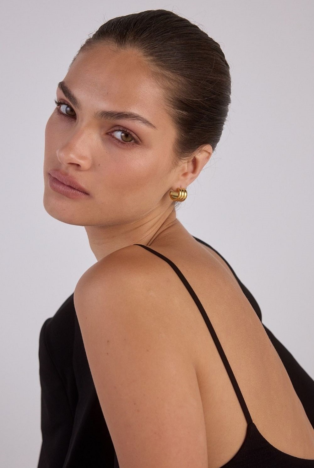 Liv Hoop Earrings | 18k Gold