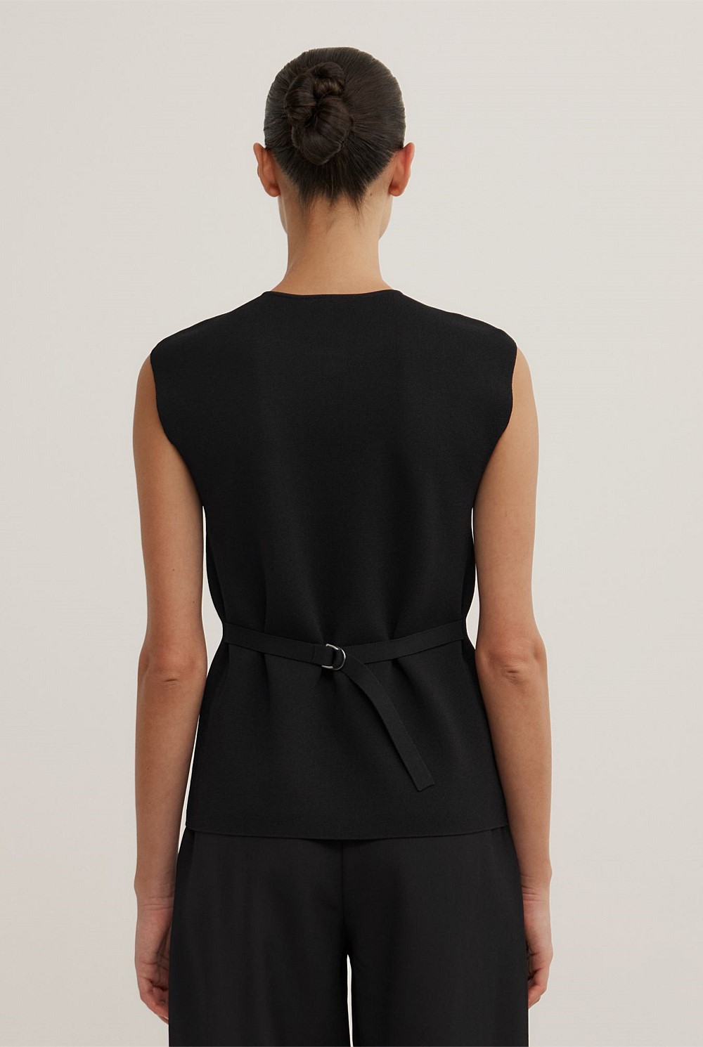 Compact Knit Vest