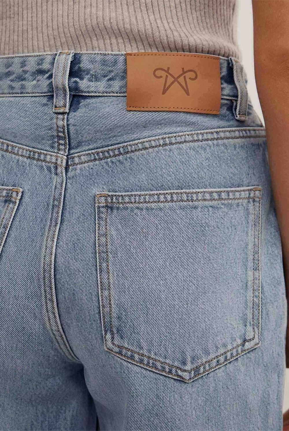 Stovepipe Jeans