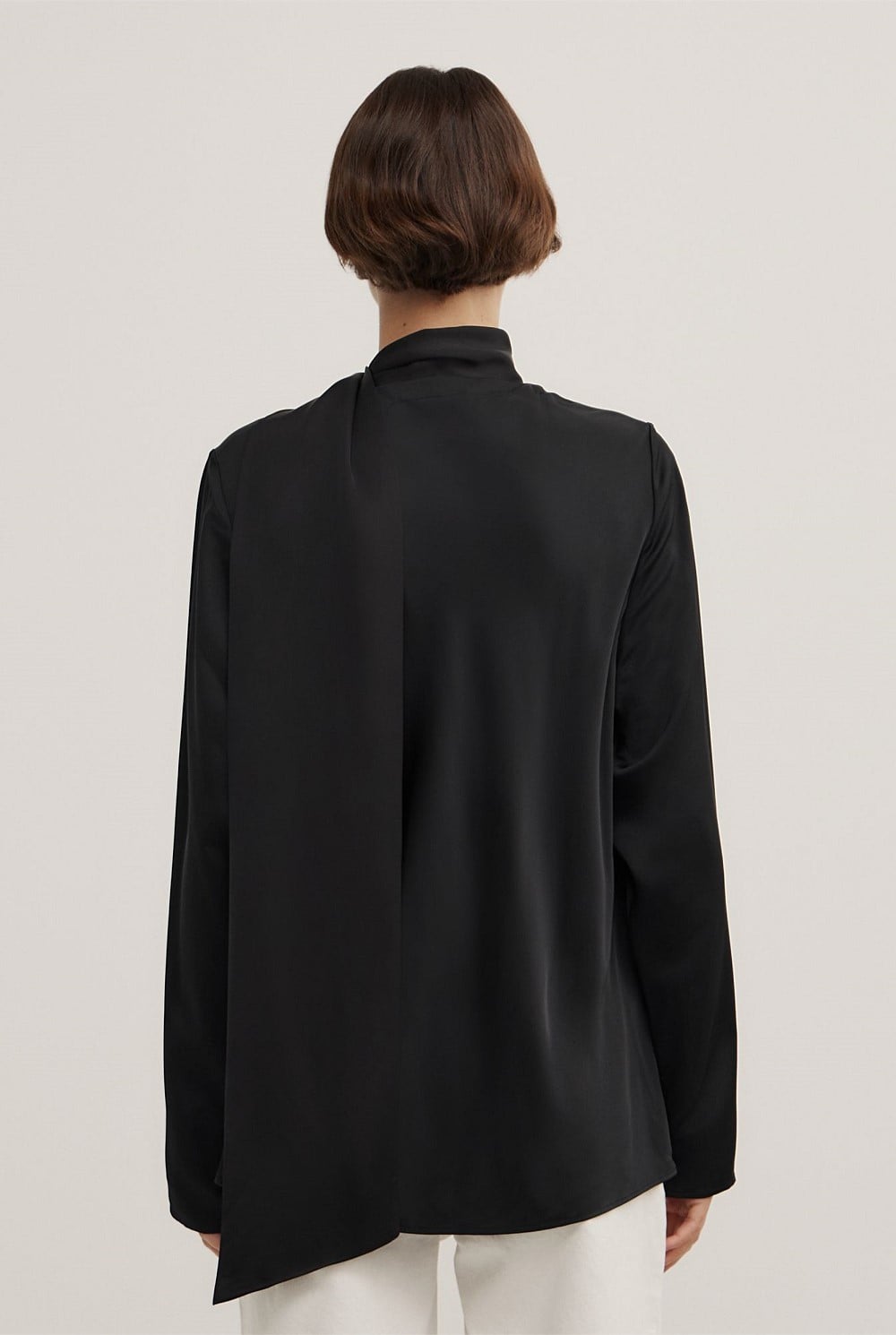 Long Sleeve V-Neck Scarf Top