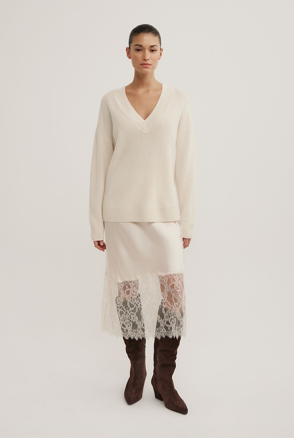 Cashmere V-Neck Knit