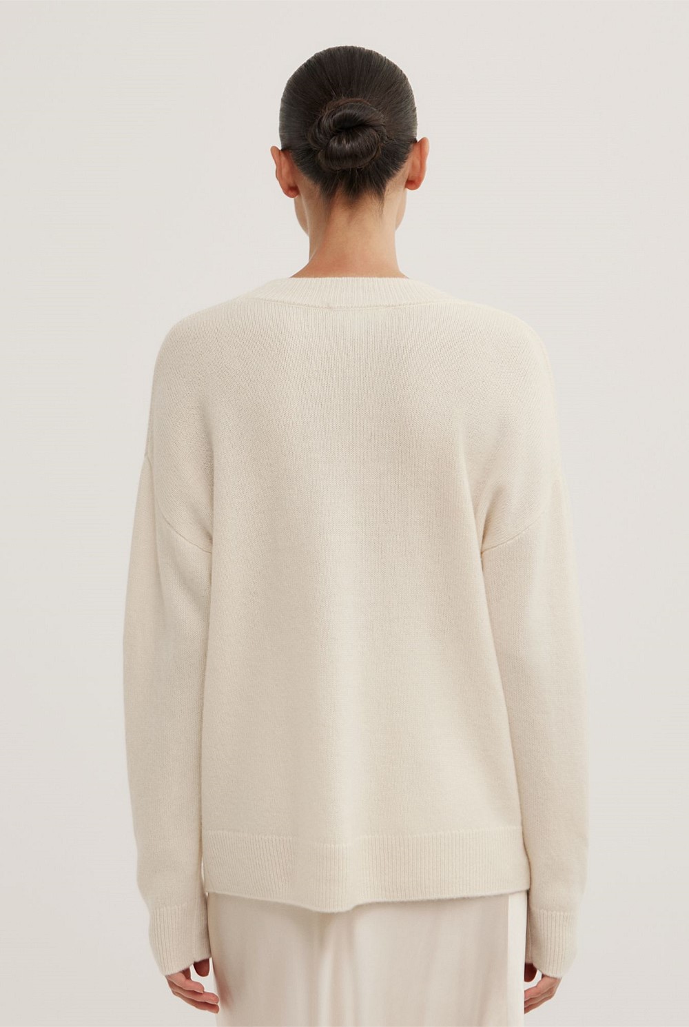 Cashmere V-Neck Knit