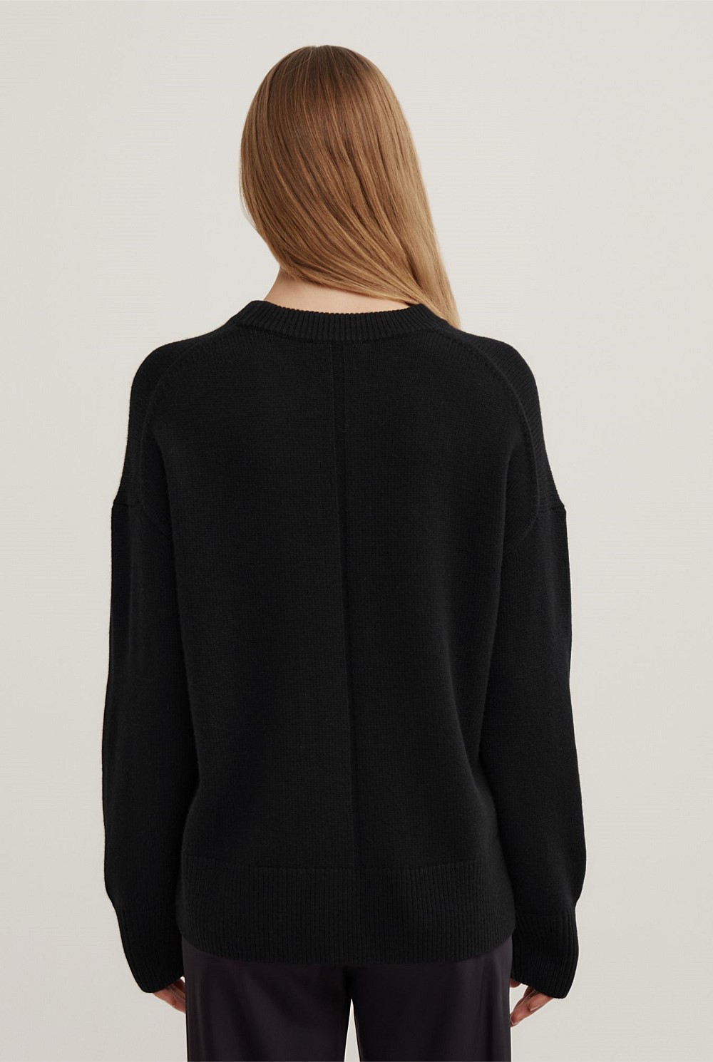 Relaxed Crew Neck Knit