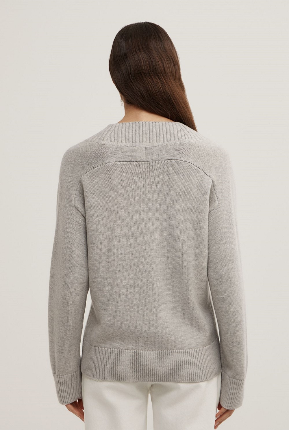 V-Neck Knit