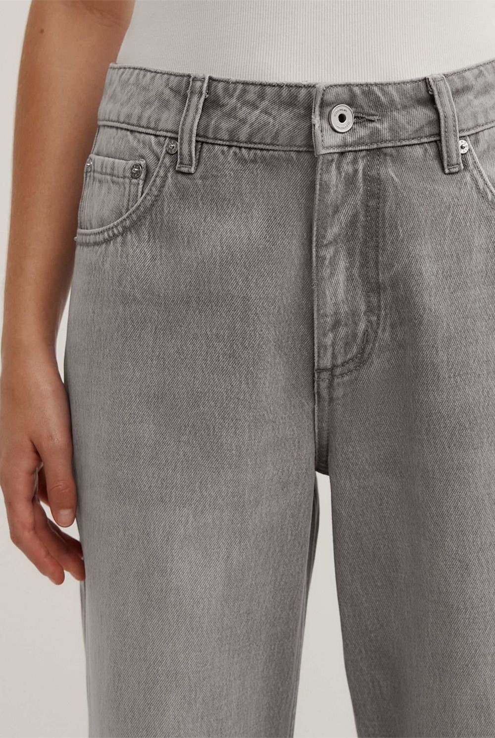 Mid Rise Straight Jeans
