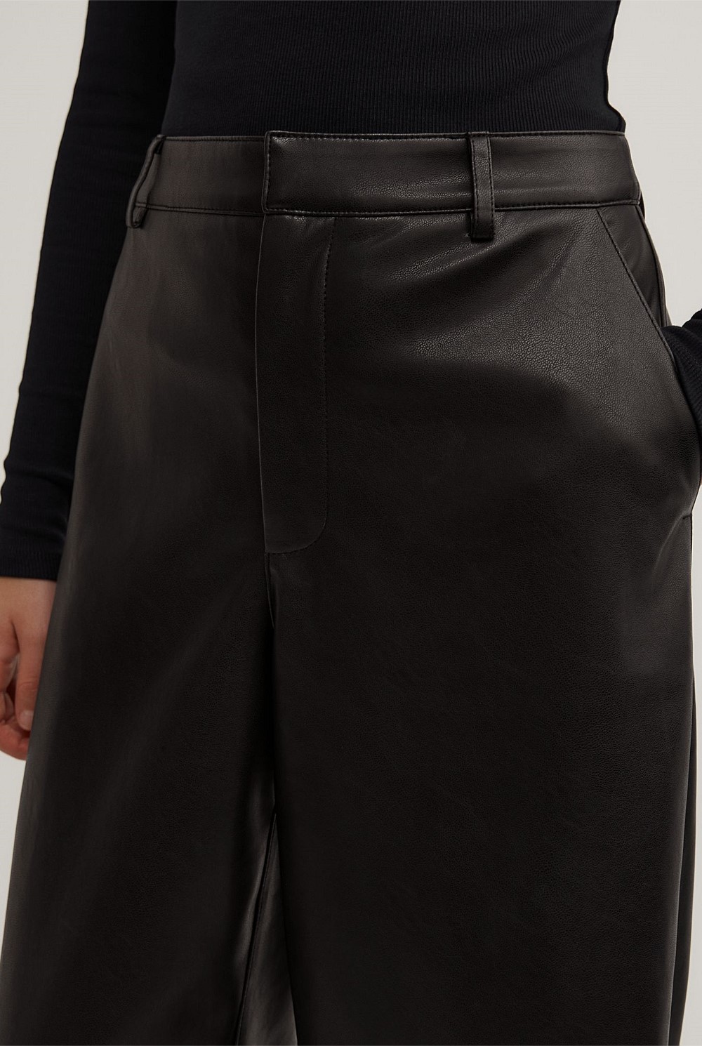 Pu Barrel Trousers